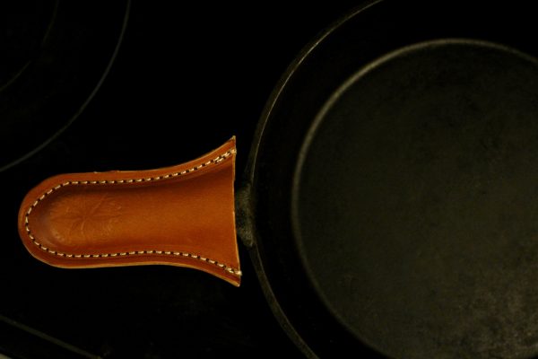 leather pan cover
